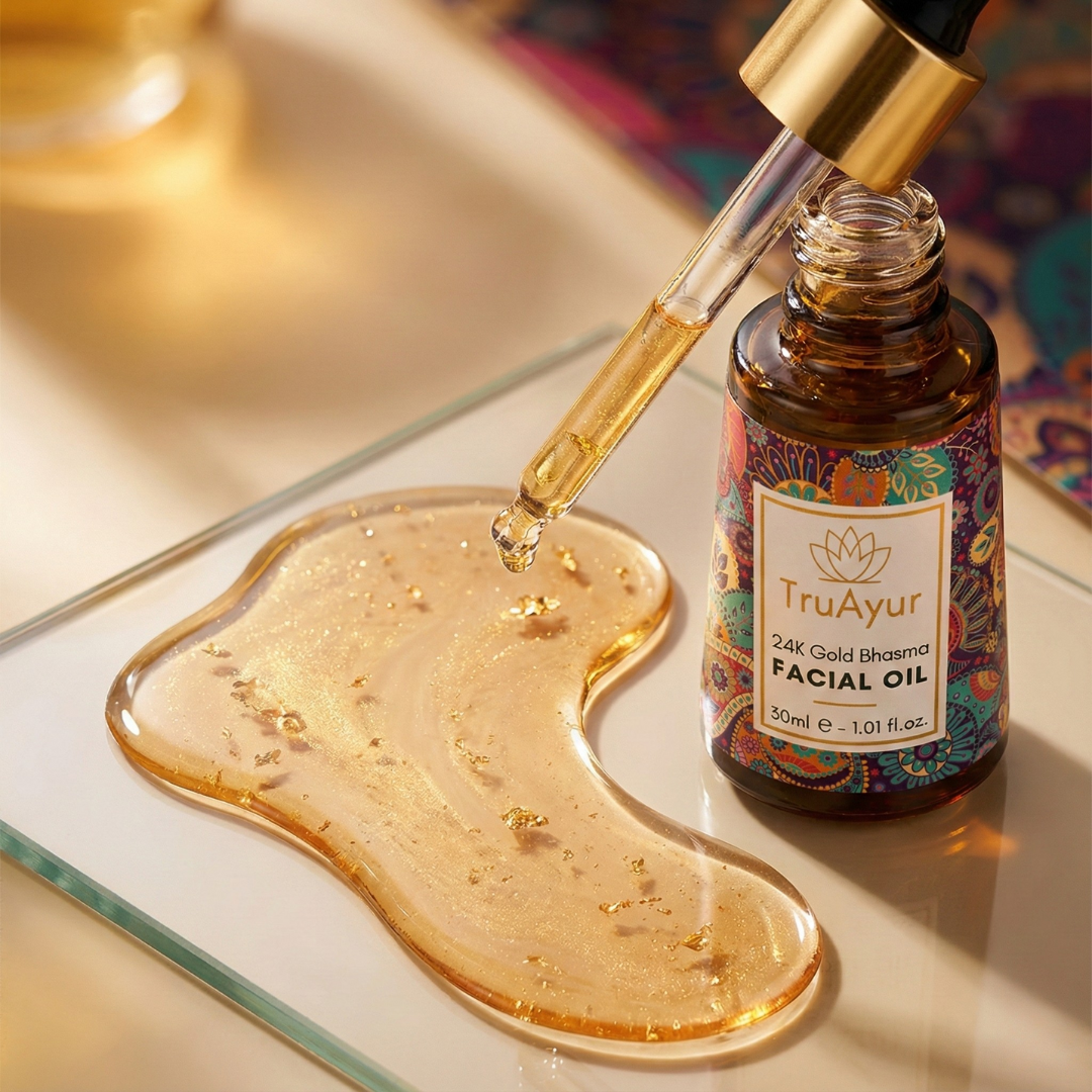 24 karaatin kultainen ayurvedinen kasvoöljy syväkosteutetulle, silkkisen pehmeälle ja säteilevälle iholle